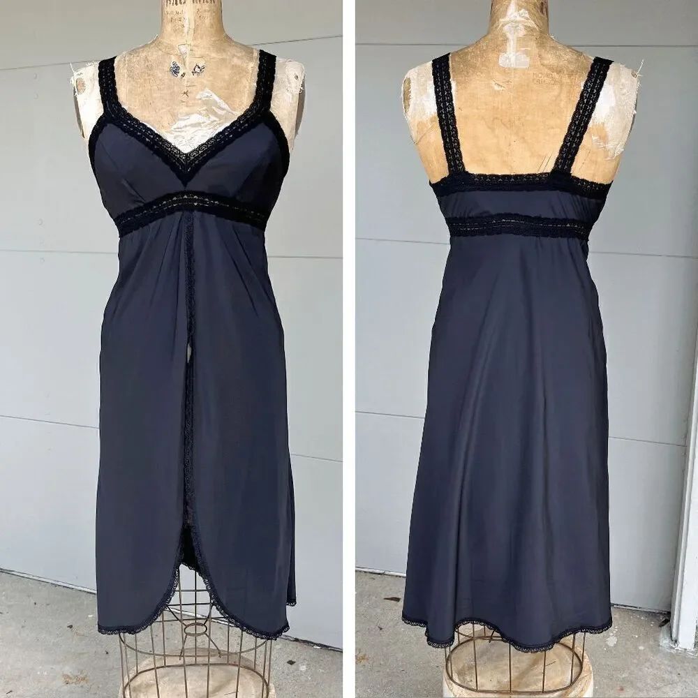 Vintage Alice Maloof 60s/70s Boho Goth Slit Front Black Lace Edged Sleeveless Mi